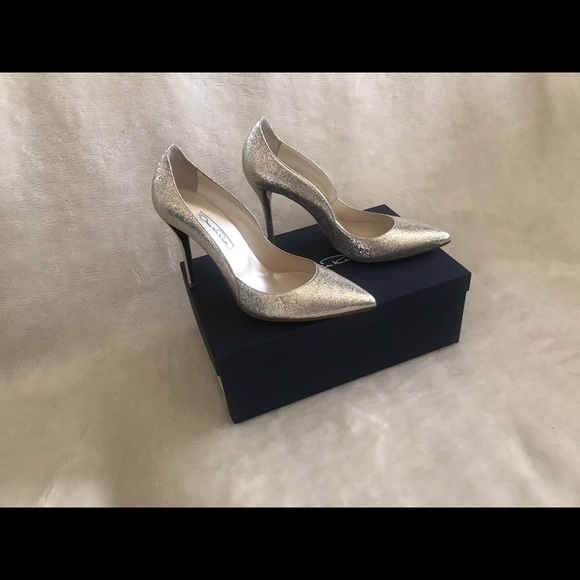Oscar de la Renta crinkled metallic leather pump - Picture 5 of 6